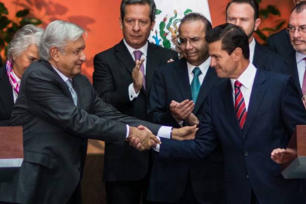 “Hablamos en dos o tres ocasiones”: AMLO confirma comunicación con Peña Nieto