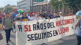 Marchan al Zócalo a 51 años del ‘Halconazo’ y cierran vialidades por concierto de Silvio Rodríguez en la CDMX