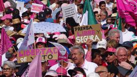 ¡Más de 700 mil personas en el Zócalo capitalino unidas por la democracia!
