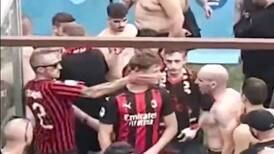 VIDEO: Ultras del Milan atacan a fans que celebran el título rossoneri