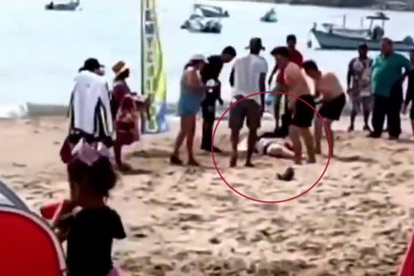 Tiburón mata a una mujer en la playa de Melaque, Jalisco