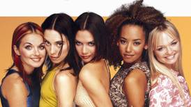Las Spice Girls estarían de regreso con sus cinco integrantes