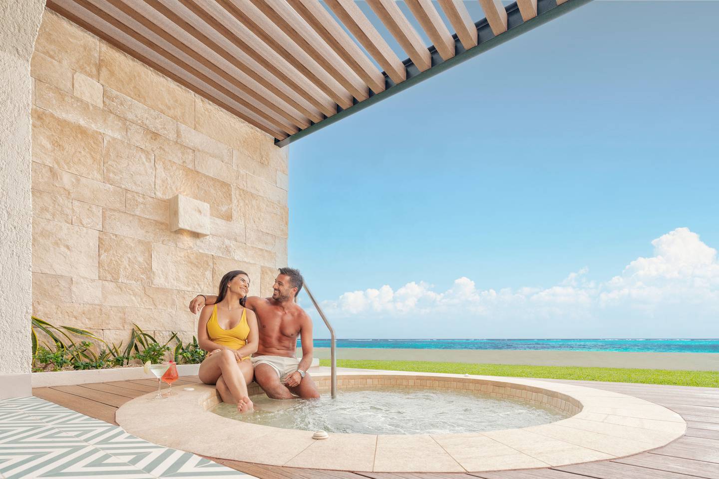 Hilton Cancún Mar Caribe All-Inclusive Resort