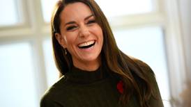 Kate Middleton acalla rumores sobre su estado de salud tras recibir el alta luego de su cirugía