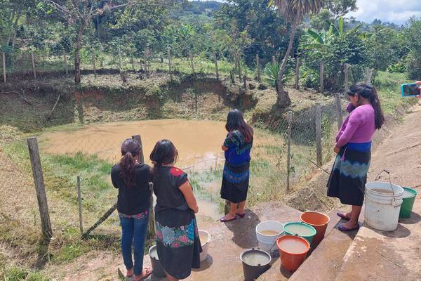 Refresco para tomar y lodo para lavar: la crisis hídrica en comunidades chiapanecas