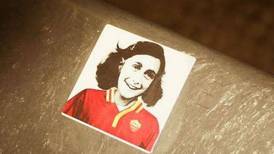 Leerán diario de Ana Frank en los juegos del futbol italiano