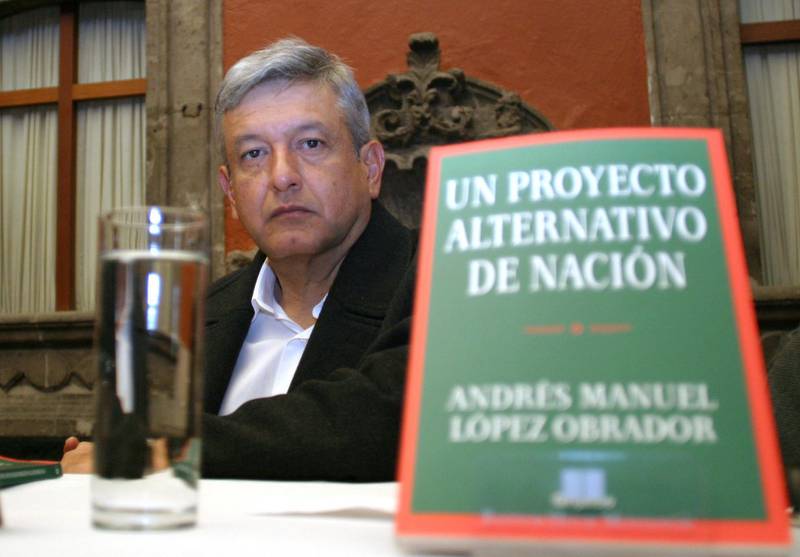 En 2004, Andrés Manuel López Obrador, entonces jefe de gobierno presentó su libro "Un Proyecto Alternativo de Nación"