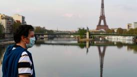 Francia llama a sus ciudadanos no vacacionar en España y Portugal por alza de contagios