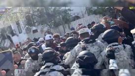 Enfrentamiento entre Guardia Nacional y estudiantes en Acapulco deja 22 detenidos