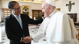 Presidente de Colombia propone al Papa celebrar una ronda de negociaciones con el ELN