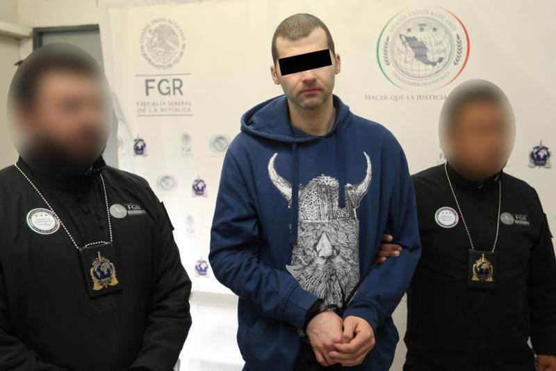 Extraditan a presunto mafioso rumano a México; robaba datos de cuentas bancarias