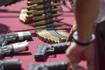 Civiles disparan solicitudes para portar armas del Ejército, la mayoría no sabe usarlas