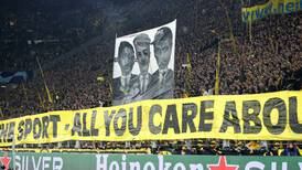 “Solo les importa el dinero”: Afición del Dortmund lanza fuerte mensaje contra la FIFA