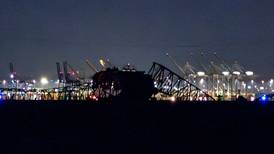 Video muestra el choque de un barco y la caída del puente Francis Scott Key en Baltimore