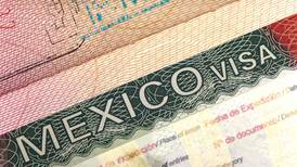 Ofrece gobierno asesoría a defraudados con visas