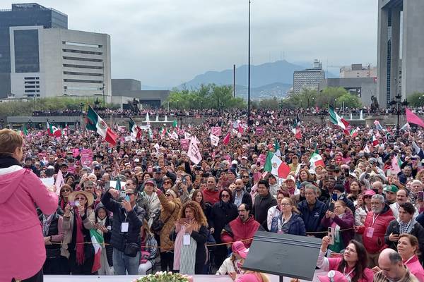 La “marea rosa” toma calles de Monterrey: miles exigen respeto y garantía en las elecciones con la Marcha por la Democracia
