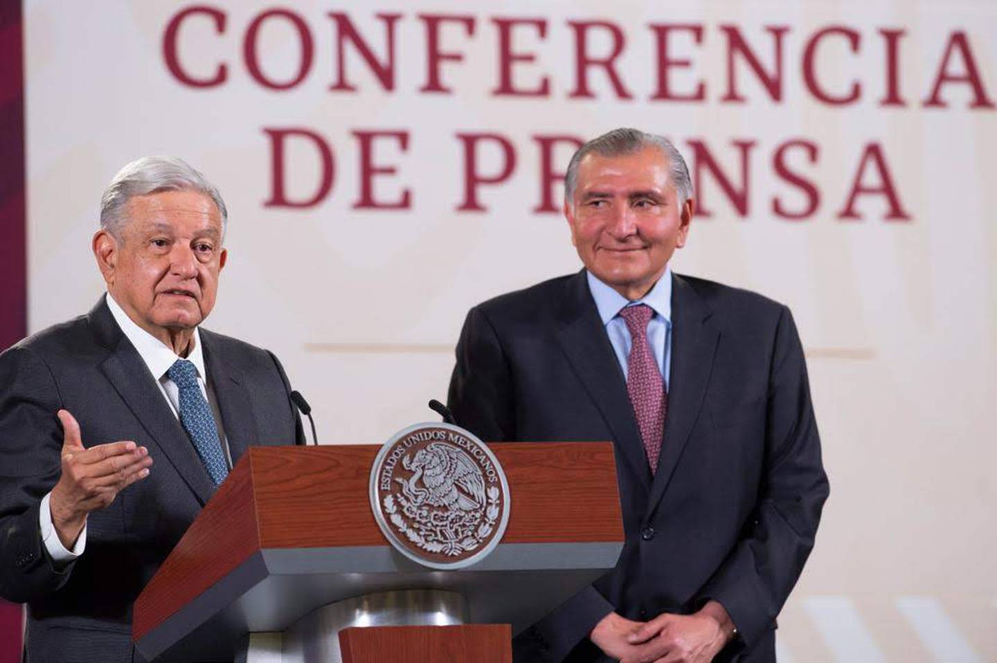Fue el segundo secretario de Gobernación del sexenio de Andrés Manuel López Obrador.