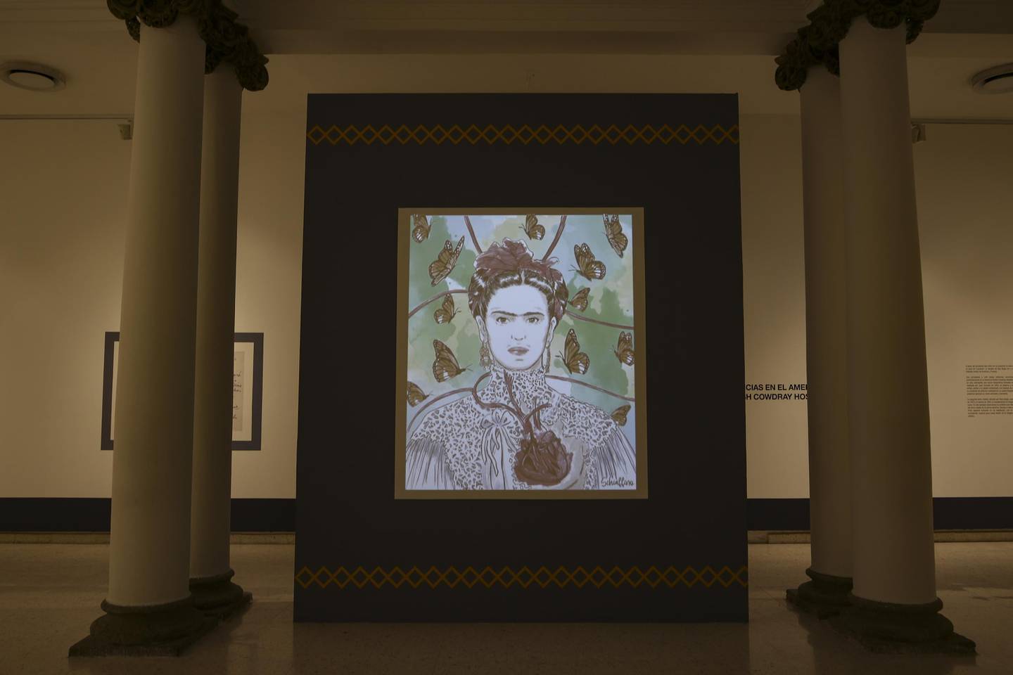 La exposición de Frida Kahlo lleha por primera vez a México tras presentarse en el extranjero.
