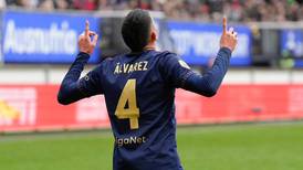 ¡Qué disparo! Edson Álvarez marca golazo con el Ajax