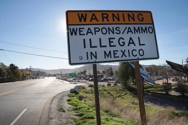 Demanda de México puede cambiar para siempre a la industria de armas en EE.UU.