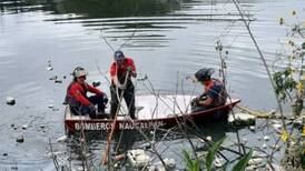 Bomberos de Naucalpan rescatan sin vida a joven que entró a nadar en presa Tejocote