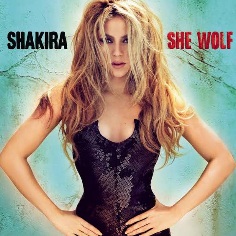 El álbum ‘She Wolf’ de Shakira cumple un nuevo año más desde que puso a aullar todo el planeta con uno de sus discos más sensuales.