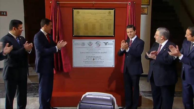 El presidente Peña celebró la ceremonia por el Centenario de la Consitución