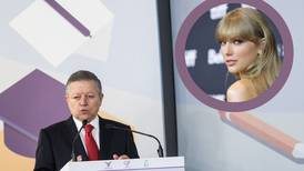 El ministro Arturo Zaldívar se dice listo para ir al concierto de Taylor Swift