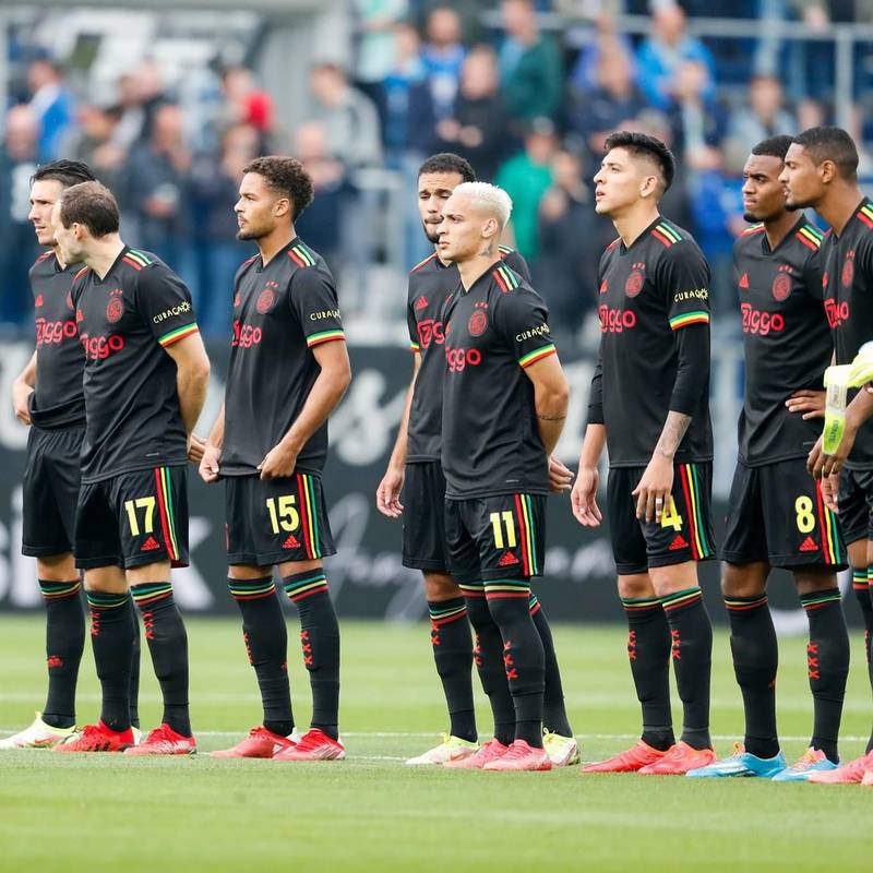 La UEFA prohíbe al Ajax usar el jersey inspirado en Bob Marley