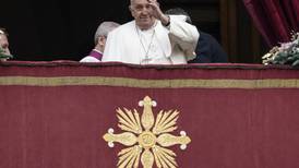 Papa Francisco pide fin de la guerra en Gaza y paz mundial en mensaje de Navidad 