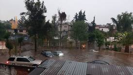 Tormenta azota a varias alcaldías de CDMX;  Naucalpan y Atizapán sufren fuertes inundaciones