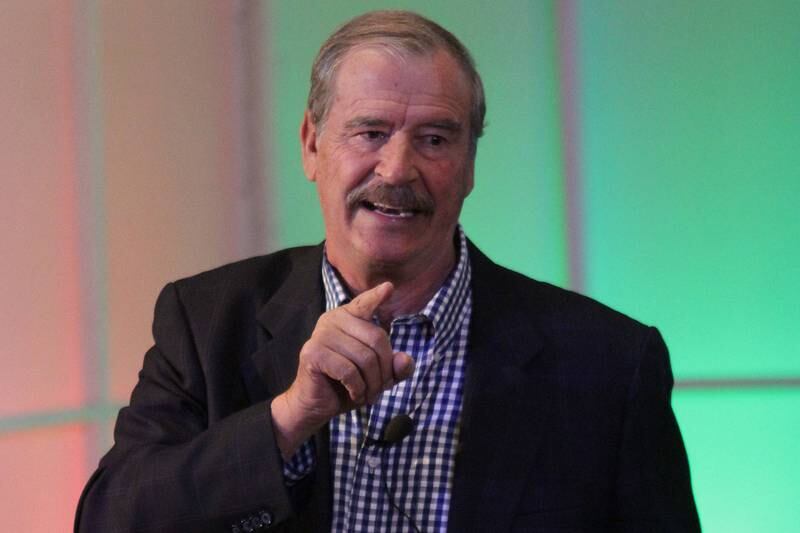 Consulta popular: Vicente Fox se burla y llama 'microorganismo' a la 4T