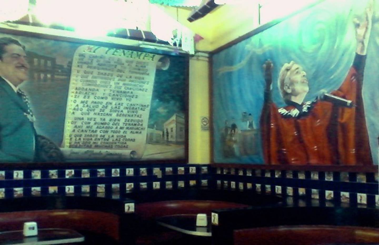Así luce el lugar con el mural de Chavela Vargas.