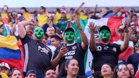 Se arma la bronca en pasillos del Soldier Field tras el México vs Ecuador 