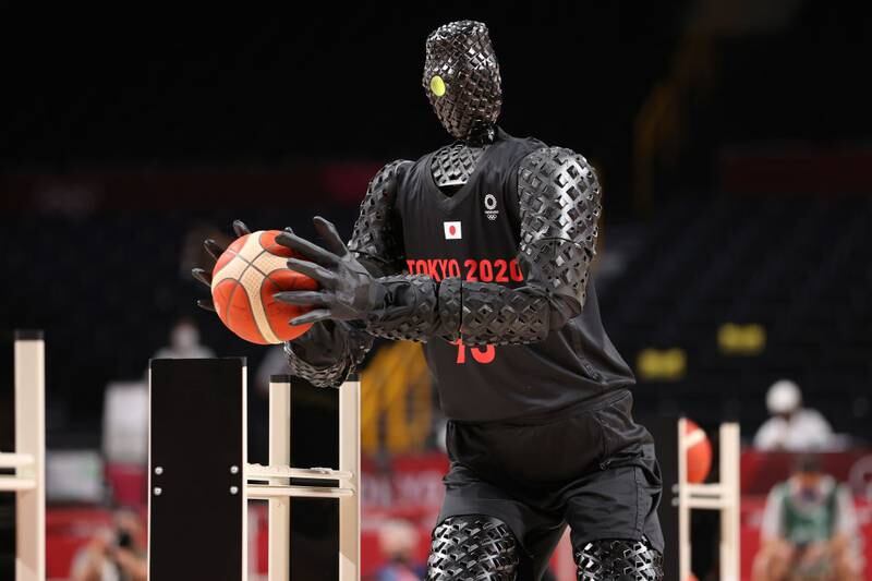 Tokio 2020 sorprende con un robot que juega basquetbol