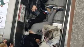Metro descarta falla en escaleras de L7, alguien activó el botón de emergencia