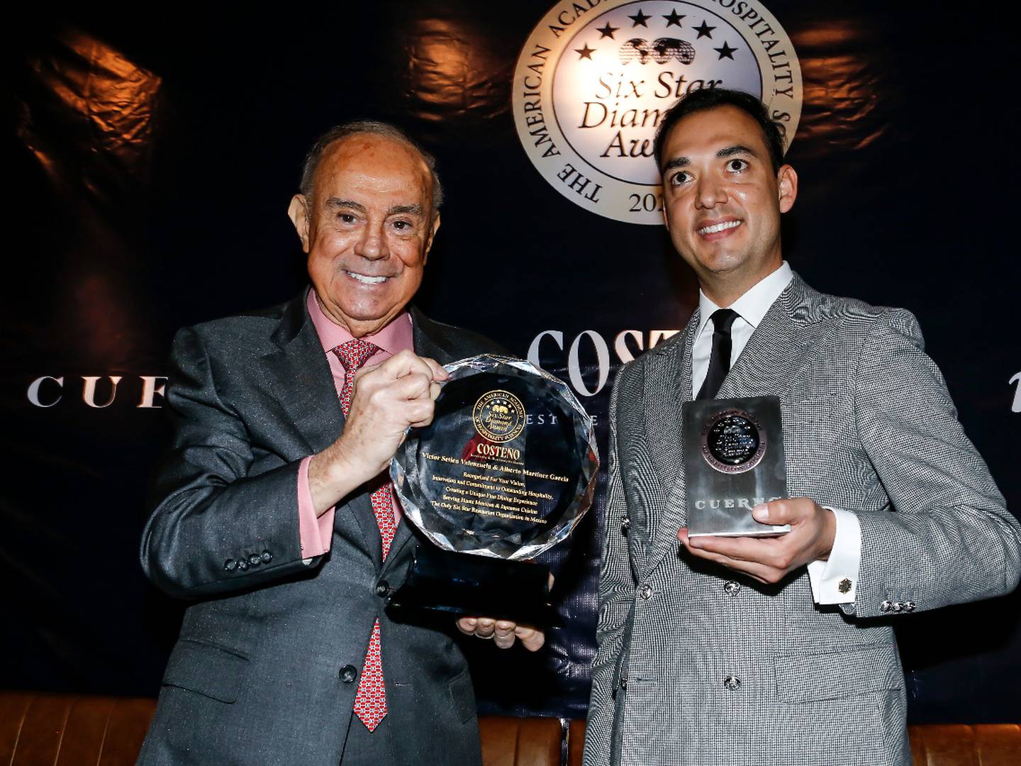 Grupo Costeño recibe el premio Six Star Diamond Award