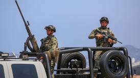 AMLO incumplió promesa para regresa militares a los cuarteles