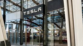 Musk planea recortar un 10% la plantilla de Tesla por un “mal presentimiento” sobre la economía