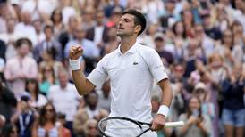 Novak Djokovic apabulla a Cristian Garín en Wimbledon