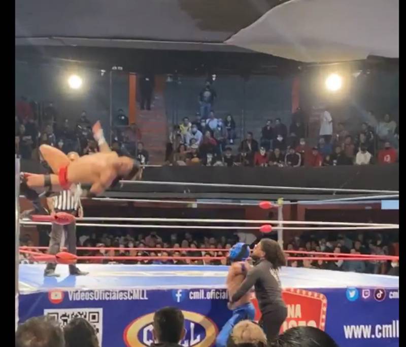 Un fuerte incidente en la Arena Coliseo | Captura de pantalla: Tampico Lucha Libre