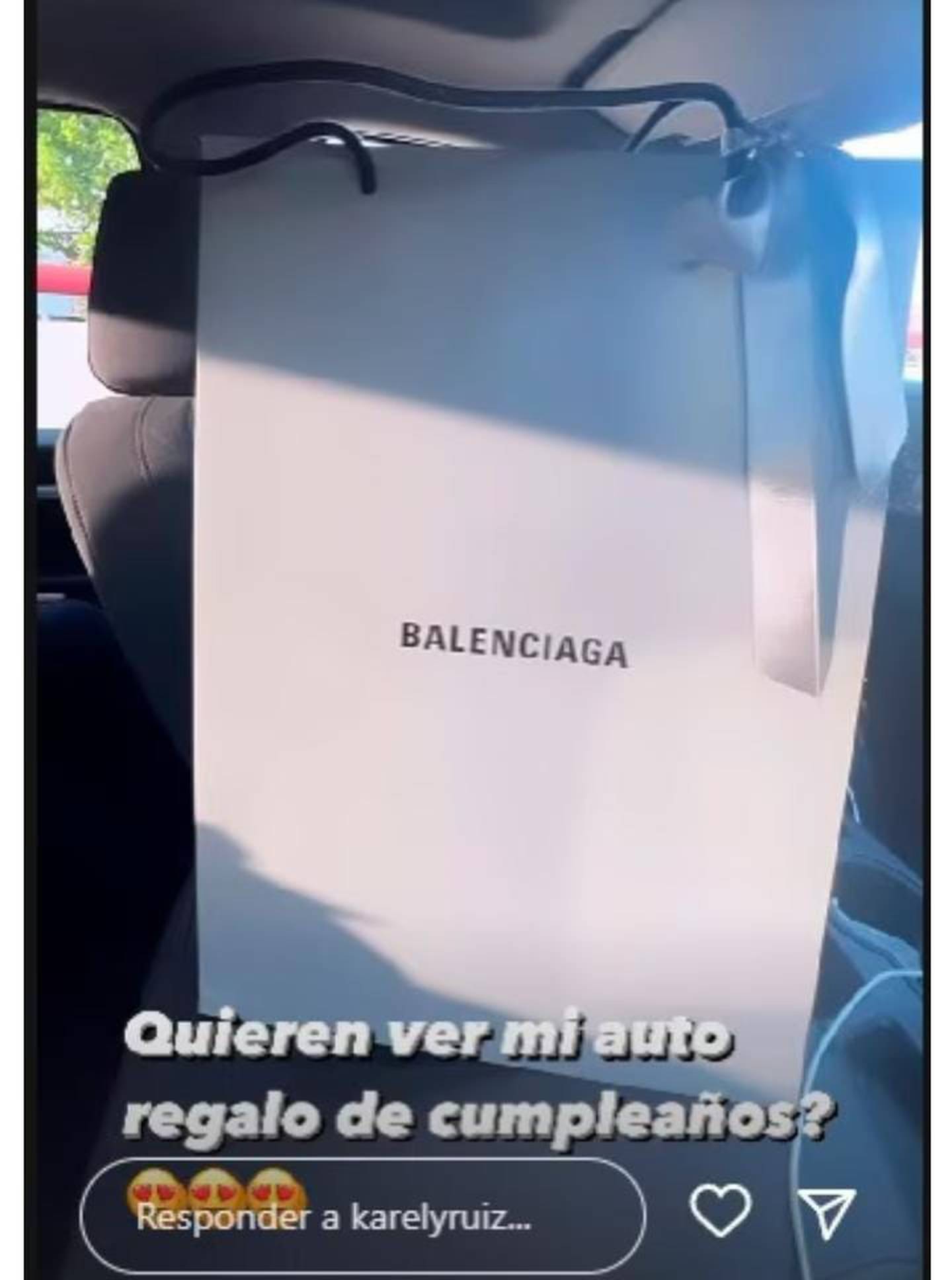 La estrella de Onlyfans Karely Ruiz se encuentra entre las celebridades que aman la marca Balenciaga