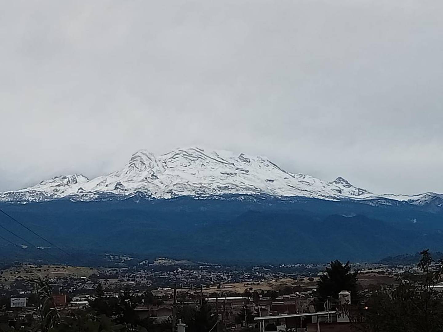 Fotos: Primera nevada en México cubre de blanco al Popocatépetl y al Iztaccíhuatl