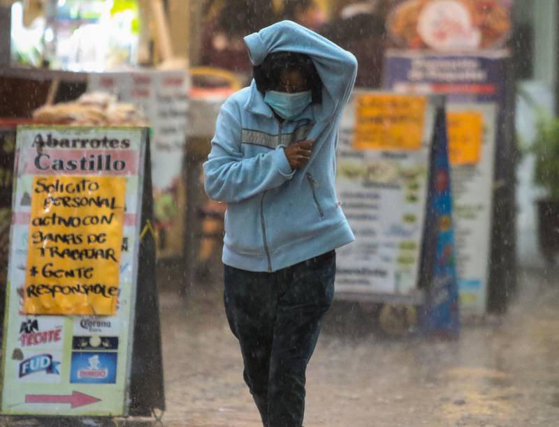 Tormenta tropical Beatriz provocará lluvia en gran parte de México