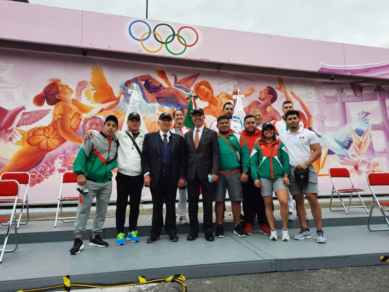 Uniforme olímpico | @COM_Mexico
