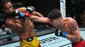 Chileno Bahamondes obtiene primera victoria en UFC con espectacular patada