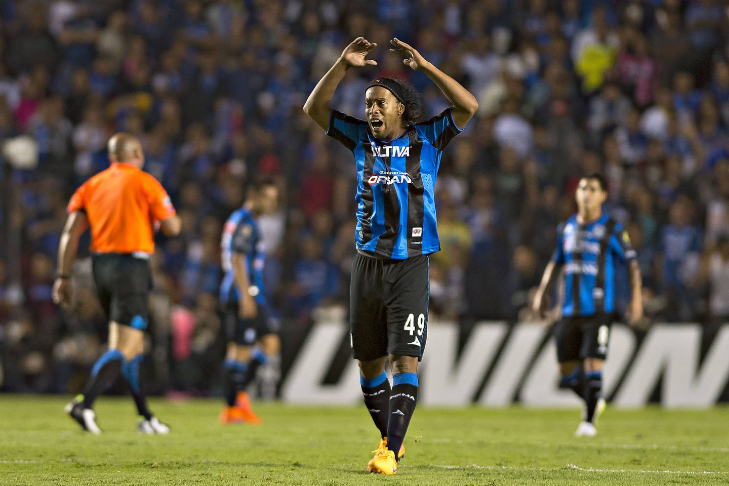 Ronaldinho llevó al Querétaro a su primera y única final de Liga MX.