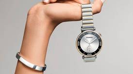El reloj tecnológico que te hará verte elegante y juvenil con el estilo que quieras 