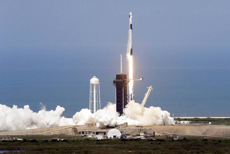 NASA firma con Elon Musk para llegar a la Luna