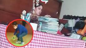 ¡Indignante! Maestra avienta cuadernos al piso para entregar calificaciones a alumnos de primaria
